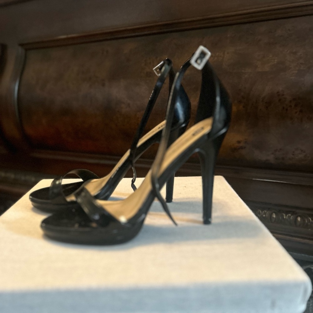 Black women’s heels